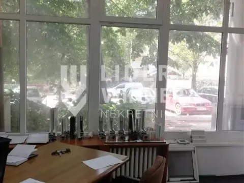 Izdavanje, poslovni prostor, 55m², Čukarica, Beograd - image 7