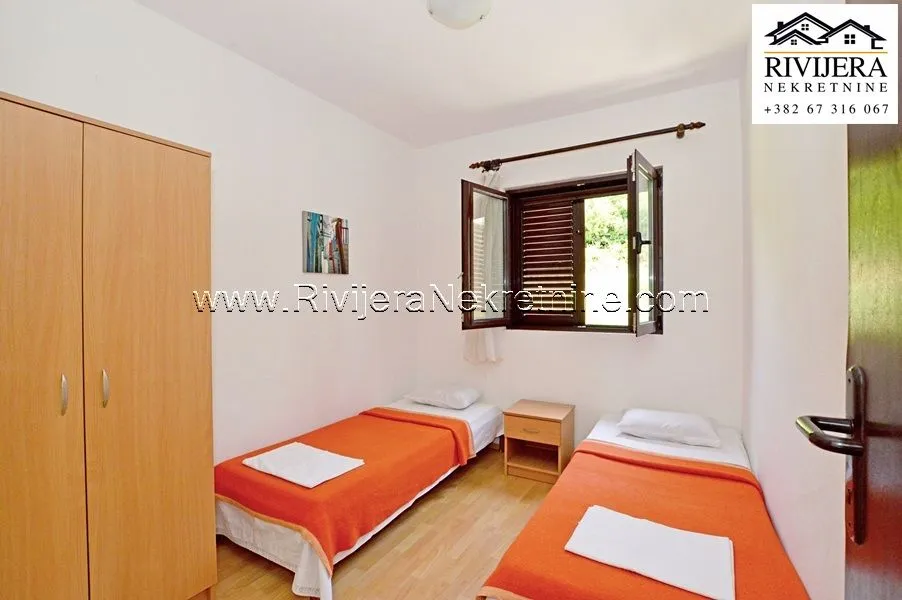 Prodaja, kuća, 107m², Zelenika, Herceg Novi