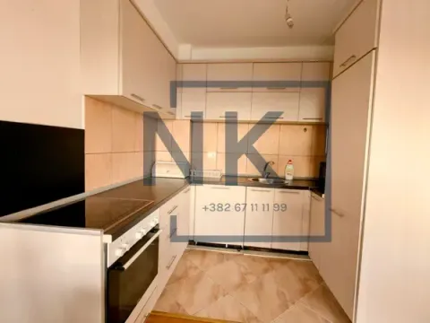 Izdavanje, trosoban stan, 92m², 1 maj, Podgorica - image 5