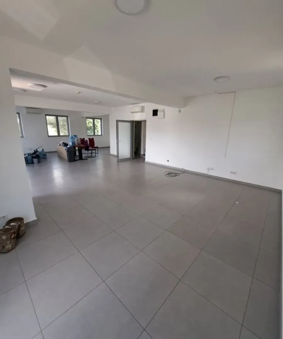 Rent, office space, 80m², Zabjelo, Podgorica