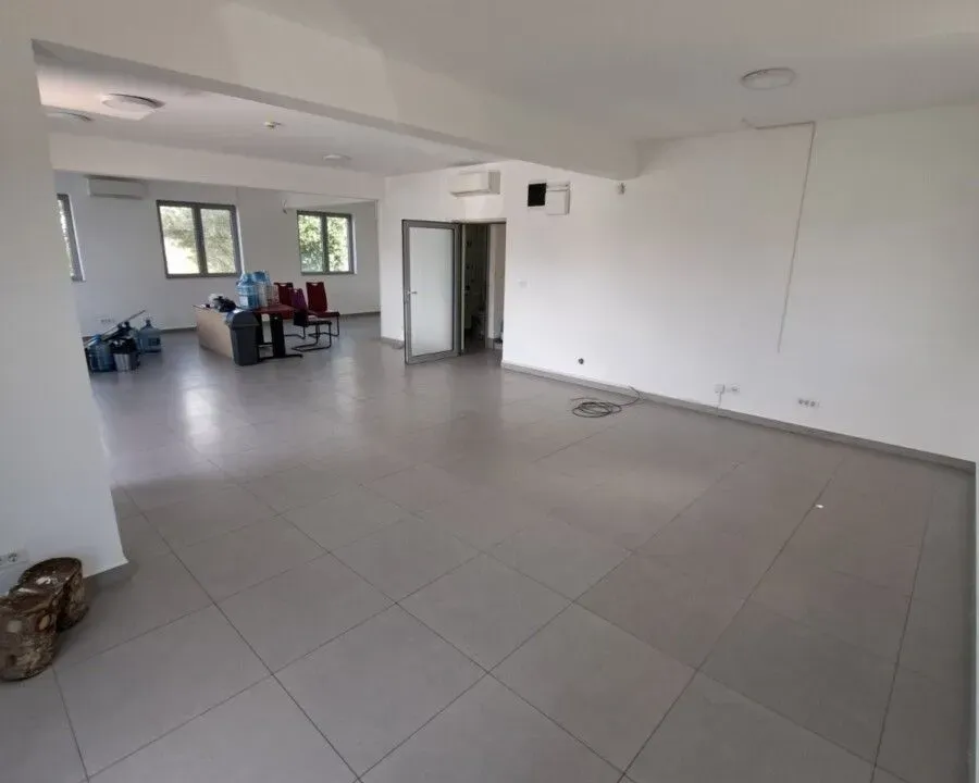 Rent, office space, 80m², Zabjelo, Podgorica