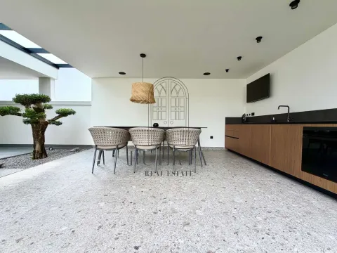 Rent, house, 130m², Ibričevina, Podgorica - image 17