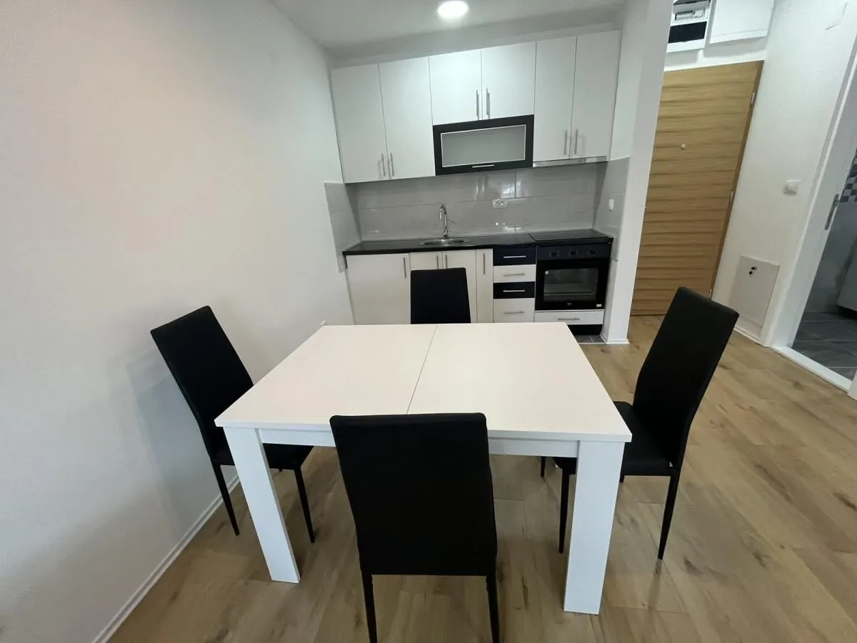 Rent, one bedroom apartment, 38m², Centar, Jagodina