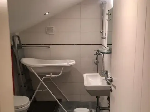 Sale, three bedroom apartment, 85m², Zemun Save Kovačevića, Zemun Sve Podlokacije - image 6