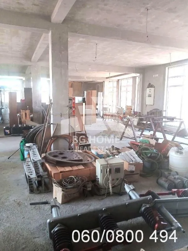Sale, office space, 1258m², Borča 1, Borča Sve Podlokacije