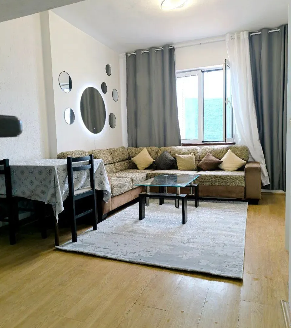 Izdavanje, dvosoban stan, 85m², Kumbor, Herceg Novi