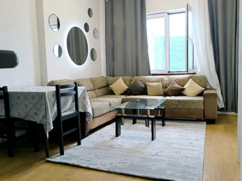 Izdavanje, dvosoban stan, 85m², Kumbor, Herceg Novi - image 1