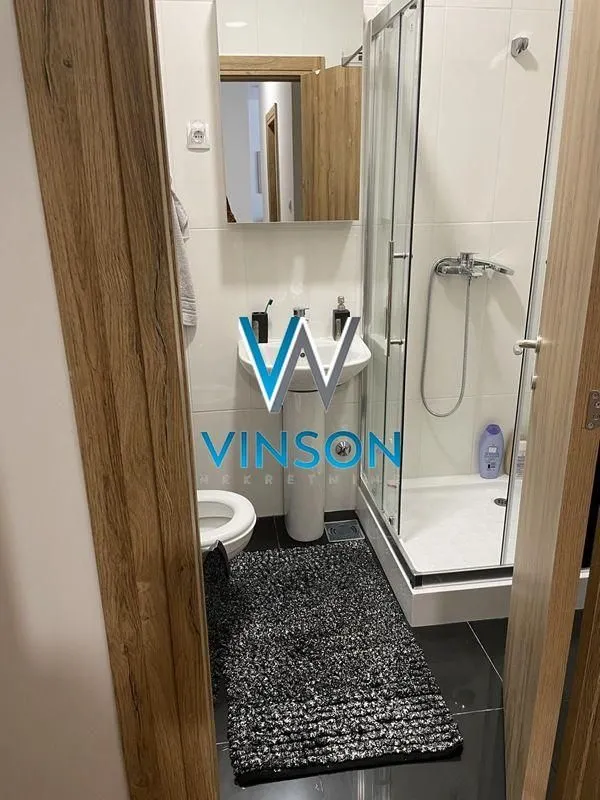 Izdavanje, dvosoban stan, 52m², Salajka, Novi Sad Sve Podlokacije