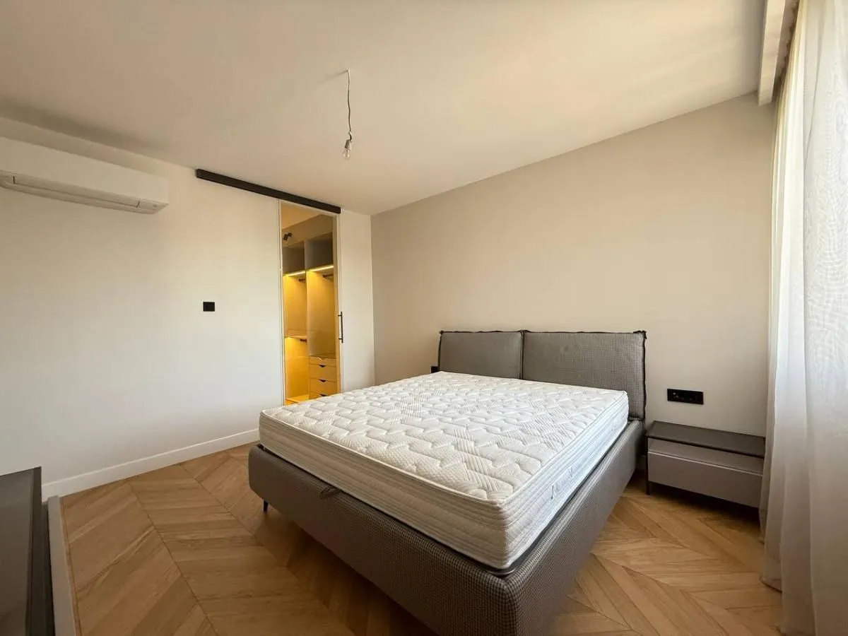 Prodaja, stan, 126m², Adamovićevo Naselje, Novi Sad Sve Podlokacije