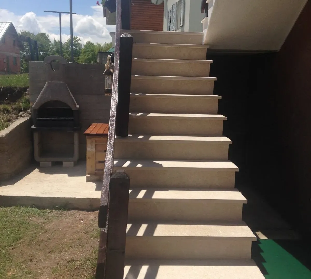 Prodaja, kuća, 330m², Žabljak, Crna Gora
