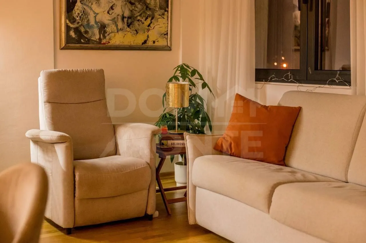 Prodaja, dvosoban stan, 63m², Pod Kuk, Tivat