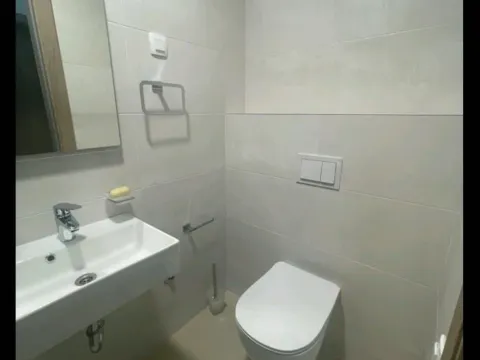 Izdavanje, dvosoban stan, 69m², Master Kvart, Podgorica - image 9