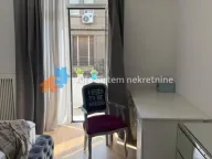 Izdavanje, dvosoban stan, 70m², Stari Grad, Beograd - image 10