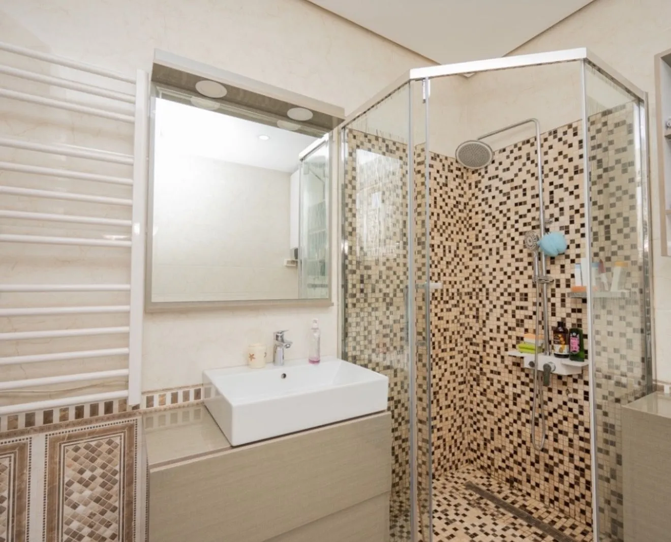 Prodaja, trosoban stan, 127m², Preko Morače, Podgorica