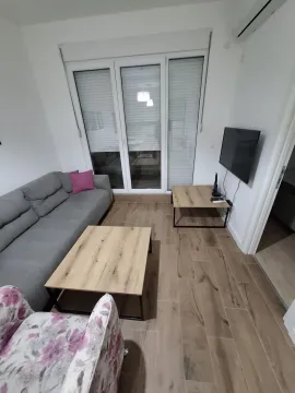 Stan in Radanovići