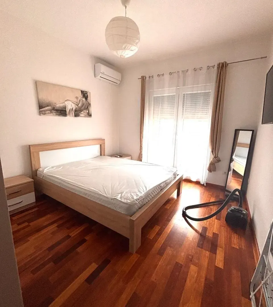 Rent, one bedroom apartment, 52m², City Kvart, Podgorica