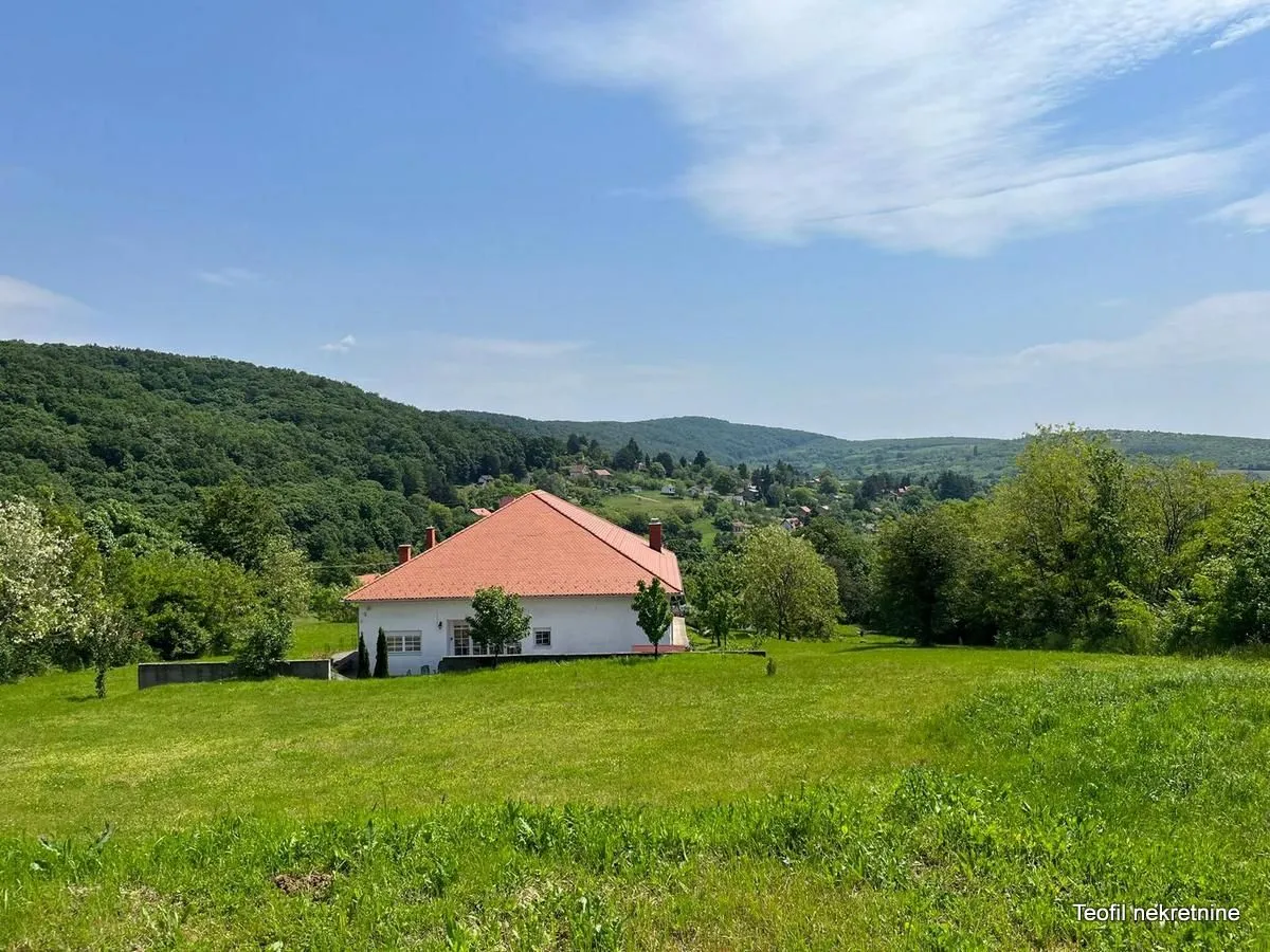 Prodaja, kuća, 320m², Fruška Gora, Novi Sad