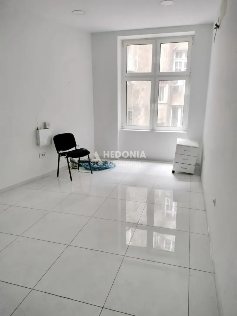 Rent, office space, 190m², Stari Grad, Beograd
