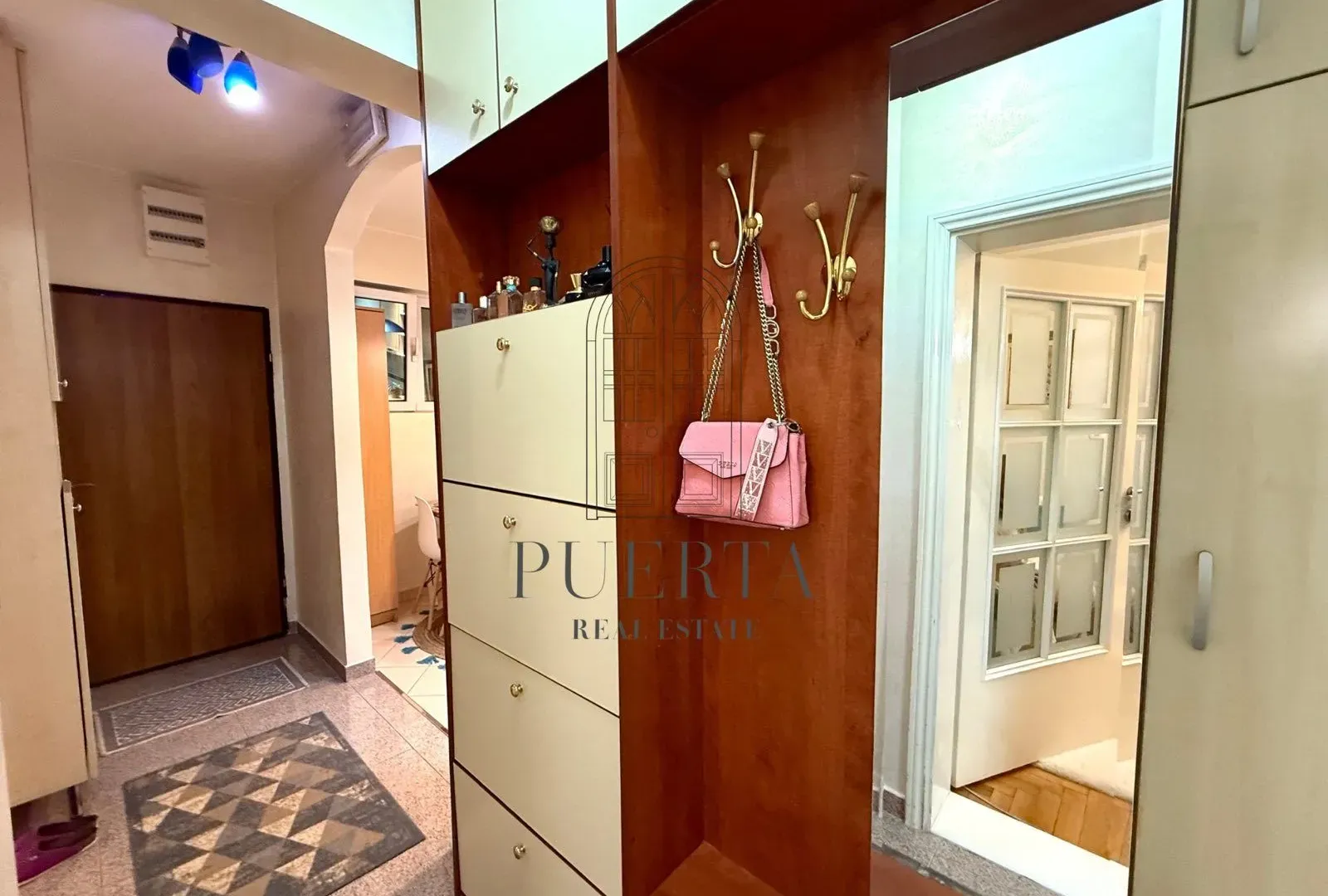 Rent, one bedroom apartment, 53m², Gorica C, Podgorica