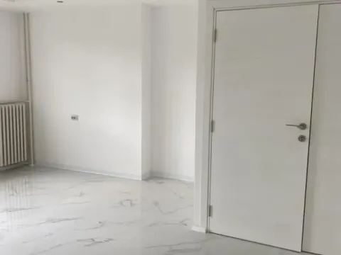 Izdavanje, dvosoban stan, 51m², Centar, Niš - image 7