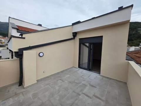 Prodaja, jednosoban stan, 71m², Budva, Crna Gora - image 13
