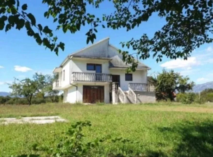 Sale, house, 120m², Kosić, Danilovgrad