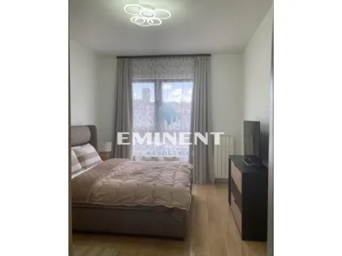 Izdavanje, trosoban stan, 75m², Savski Venac, Beograd - image 10