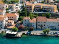 Sale, house, 251m², Prčanj, Kotor - image 1