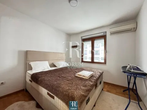 Rent, one bedroom apartment, 50m², Tološi, Podgorica - image 7