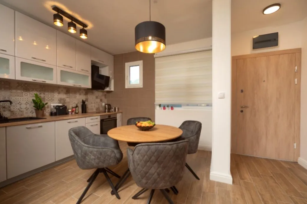 Rent, two bedroom apartment, 58m², Centar, Bar