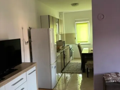 Prodaja, jednosoban stan, 50m², Ilino, Bar - image 3