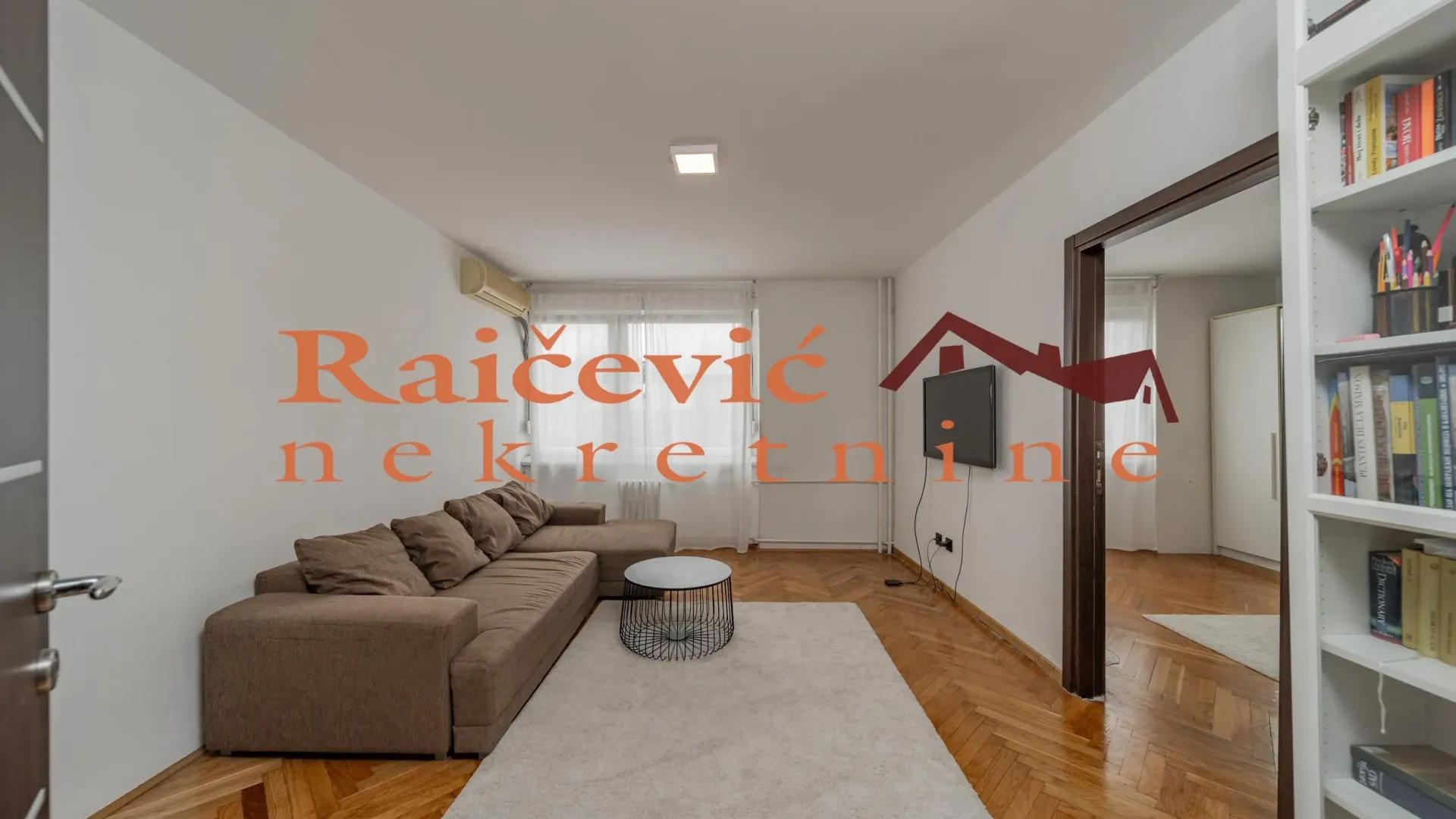 Sale, three bedroom apartment, 68m², Stari Grad, Beograd