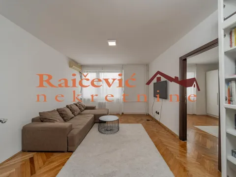 Sale, three bedroom apartment, 68m², Stari Grad, Beograd - image 2