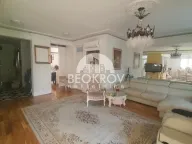 Izdavanje, četvorosoban stan, 150m², Čubura, Beograd - image 1