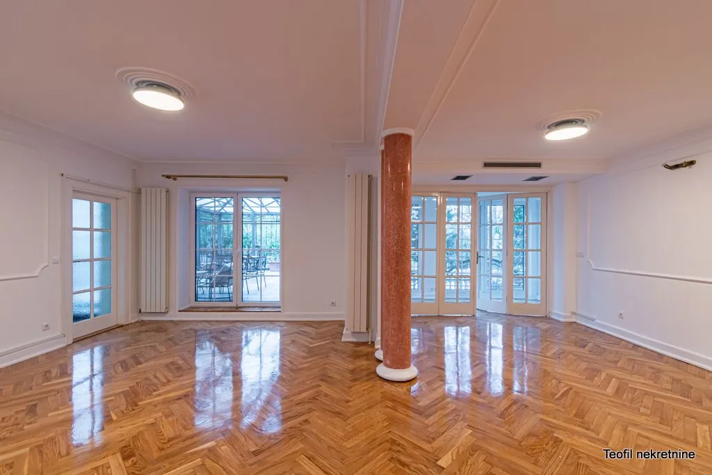 Rent, house, 375m², Senjak, Beograd