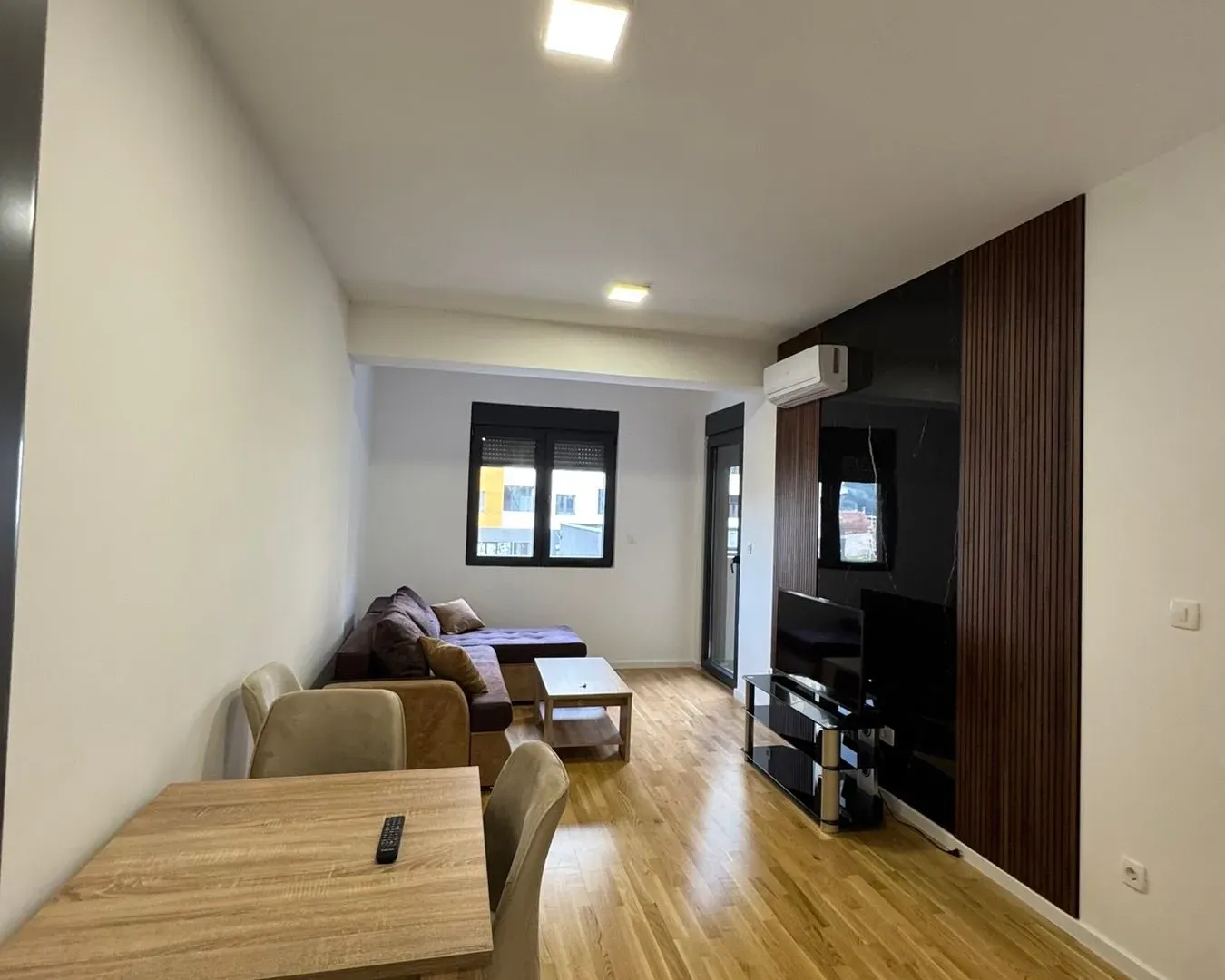 Rent, one bedroom apartment, 43m², Stari Aerodrom, Podgorica