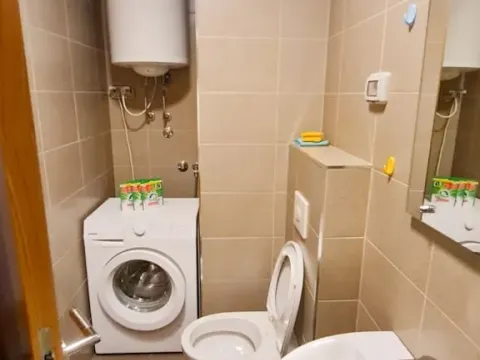 Rent, two bedroom apartment, 68m², City Kvart, Podgorica - image 10