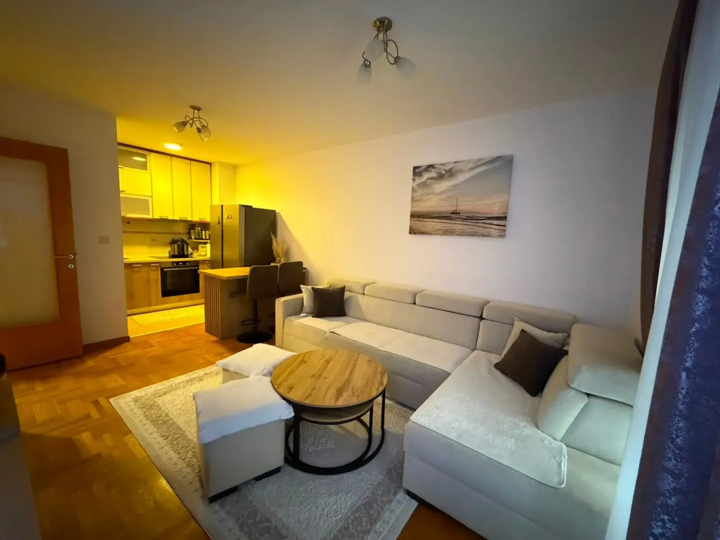 Prodaja, jednosoban stan, 42m², Stari Aerodrom, Podgorica