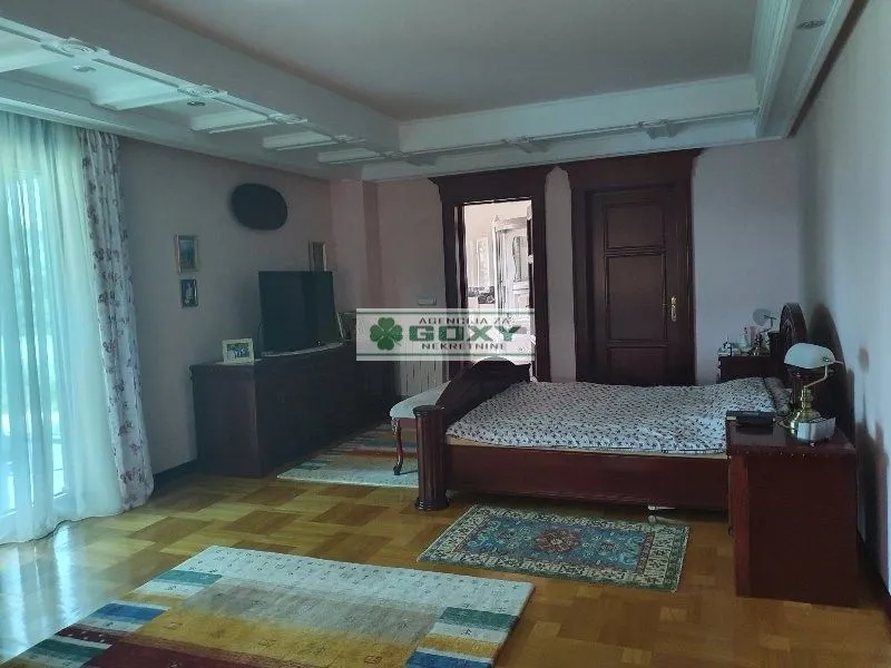 Prodaja, kuća, 1218m², Vrnjačka Banja, Srbija