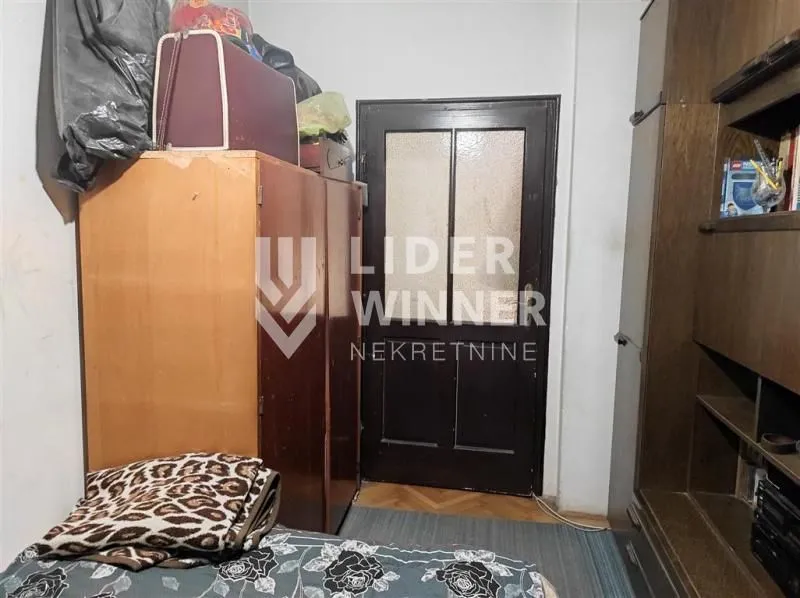 Sale, two bedroom apartment, 107m², Uciteljsko Naselje, Zvezdara Sve Podlokacije