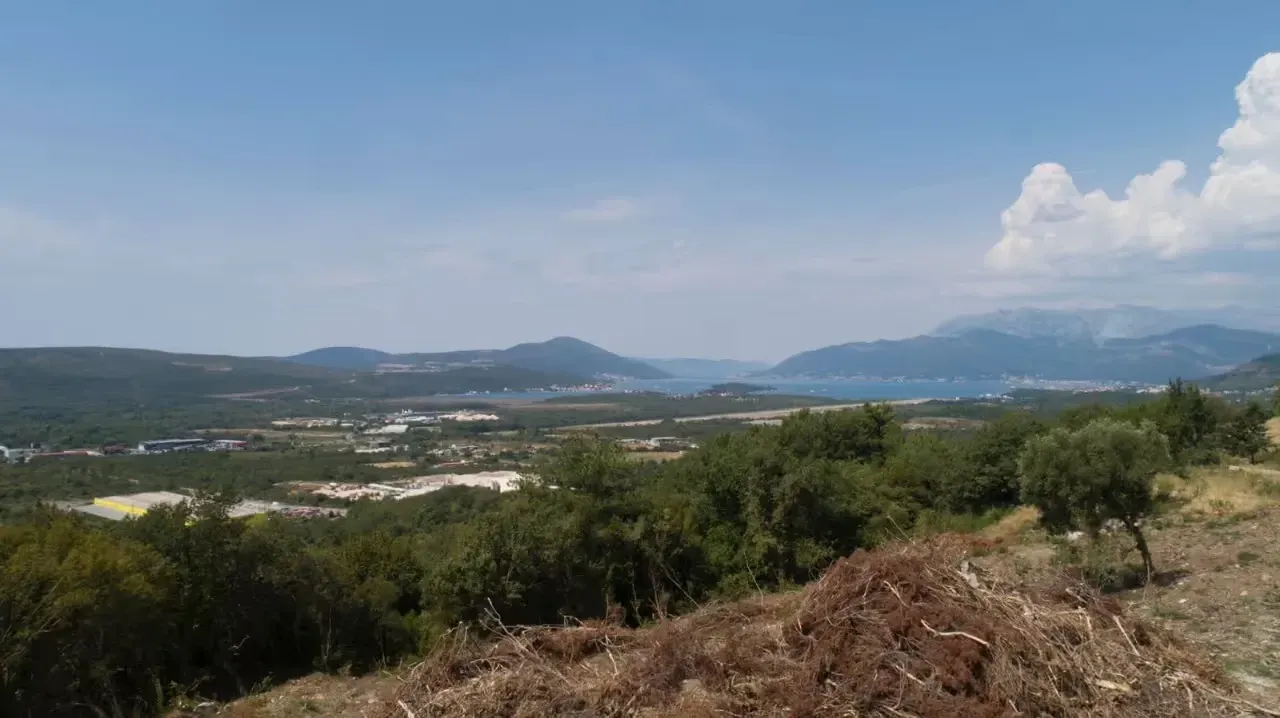 Prodaja, plac, 5652m², Kotor, Crna Gora