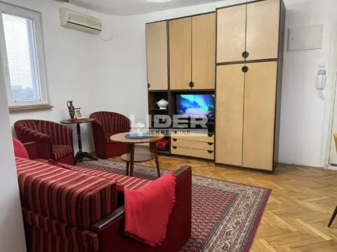 Izdavanje, dvosoban stan, 39m², Novi Beograd Blok 1 Fontana, Novi Beograd Sve Podlokacije - image 3