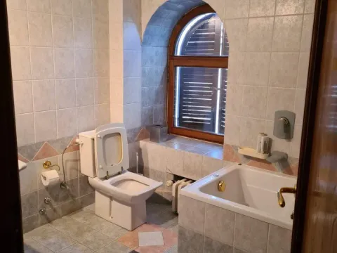 Rent, house, 550m², Senjak, Beograd - image 20