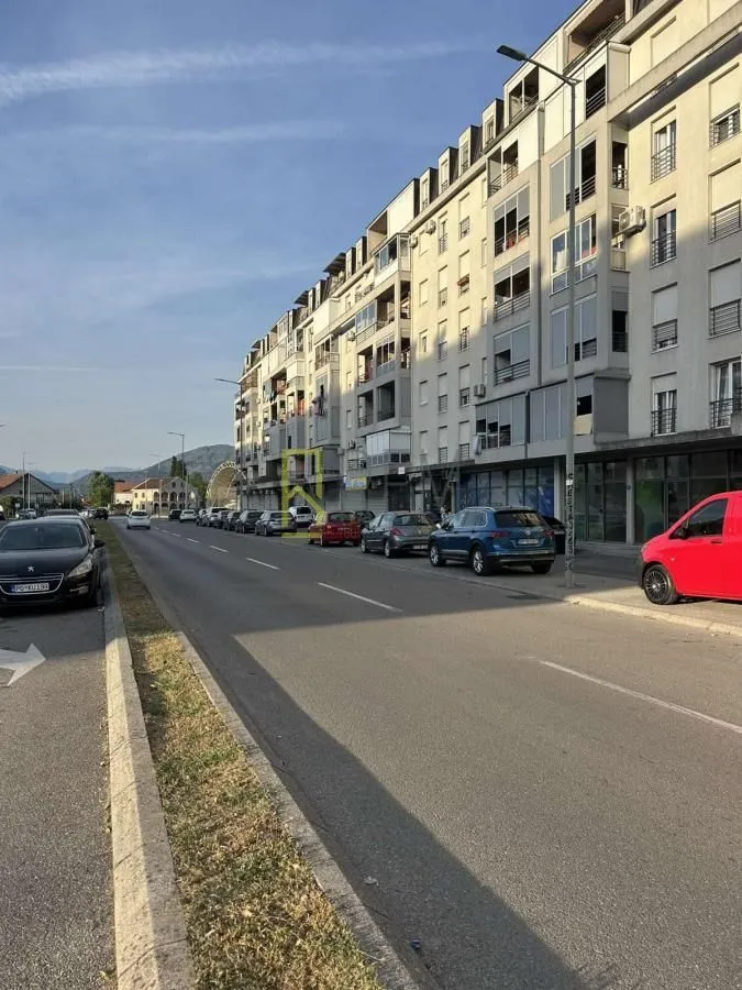 Rent, office space, 30m², Stari Aerodrom, Podgorica