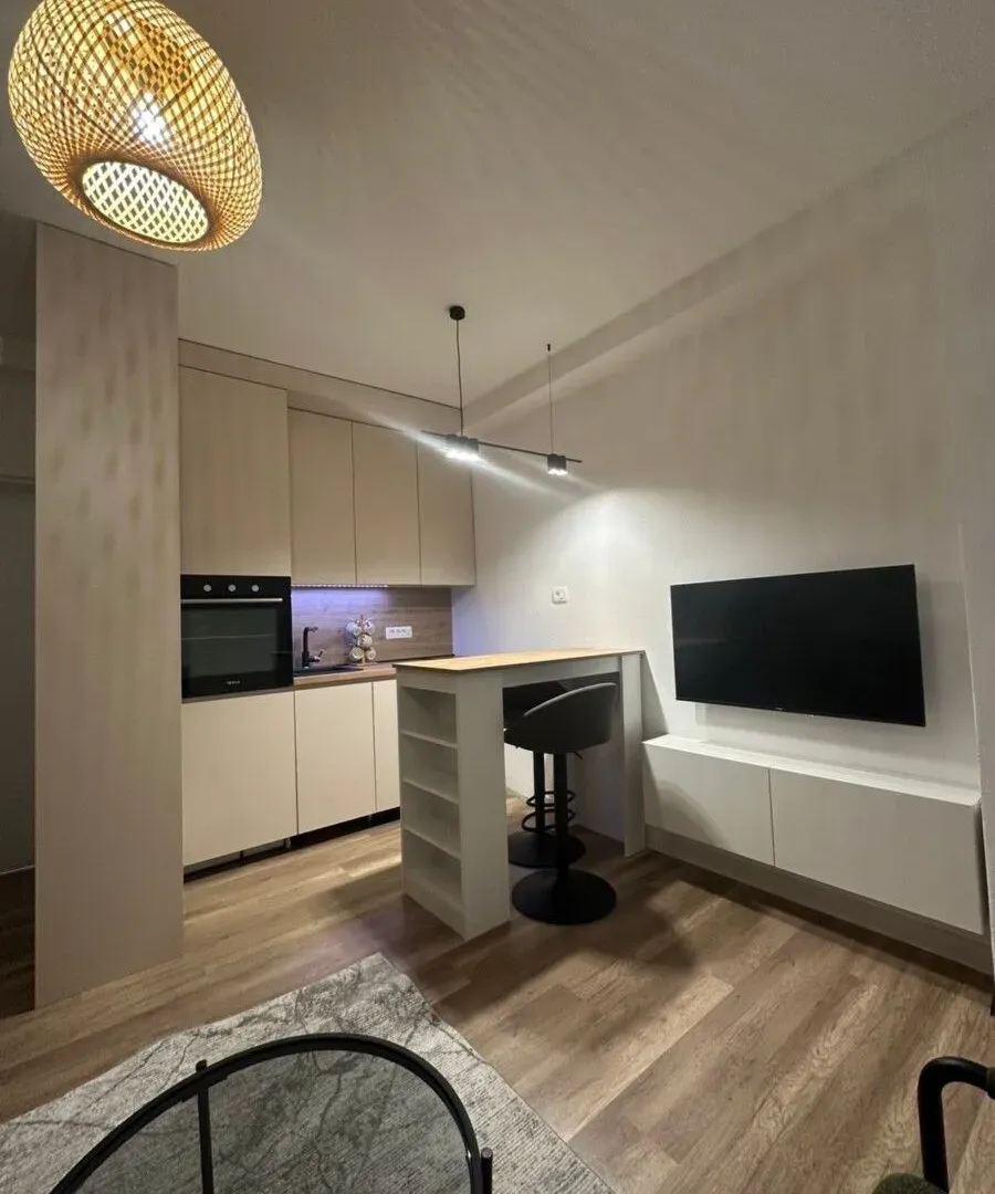 Izdavanje, kuća, 30m², Zagorič, Podgorica