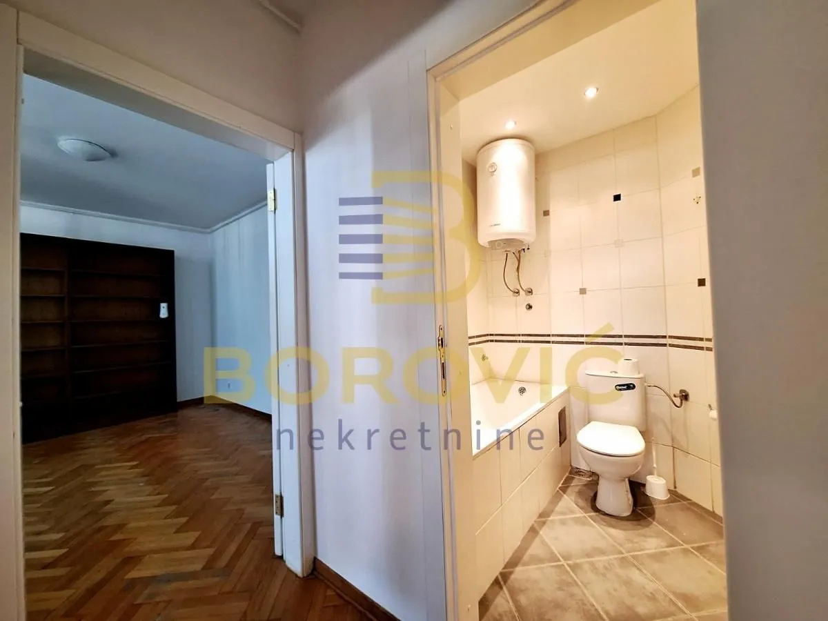 Rent, four bedroom apartment, 110m², Novi Beograd Blok 29, Novi Beograd Sve Podlokacije