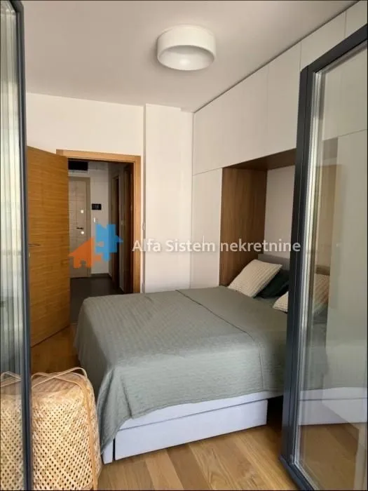 Sale, two bedroom apartment, 48m², Južni Bulevar, Vračar Sve Podlokacije
