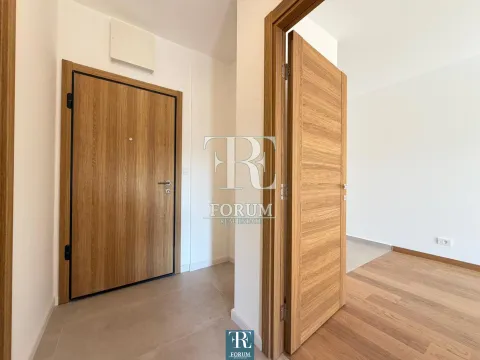 Izdavanje, jednosoban stan, 47m², City Kvart, Podgorica - image 5