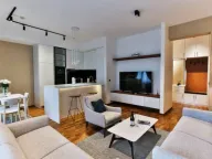 Izdavanje, dvosoban stan, 76m², Budva, Crna Gora - image 3