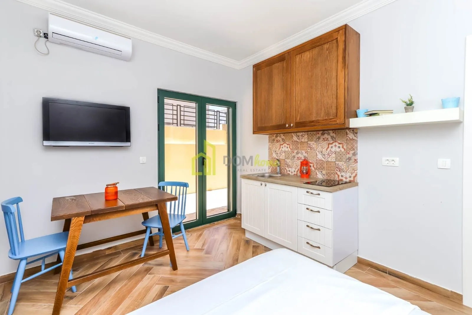 Rent, house, 269m², Bar, Crna Gora
